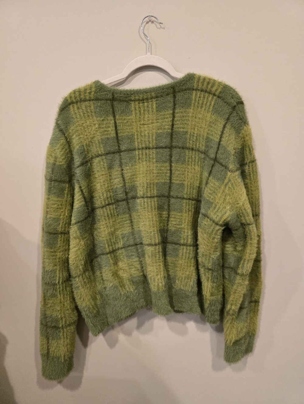 UNIF Green Plaid V-Neck Fuzzy Cardigan - Picture 2 of 3